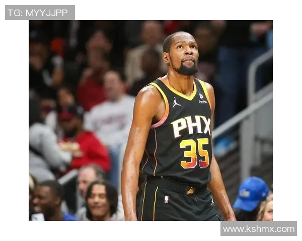 湖人击败雷霆，成功晋级季后赛，展现王者风范